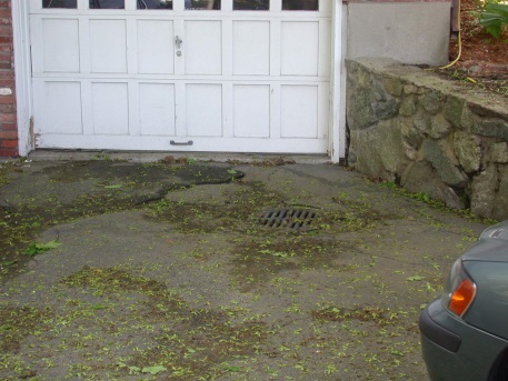 \\JEFF-PC\Users\jeff\Documents\Grading and Drainage\7297 Garage drain dry.JPG