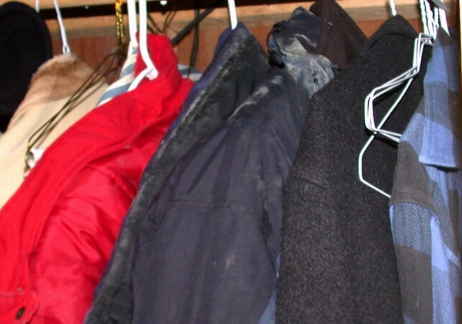 F:\Documents\Furniture moldy\6843 discard moldy closet clothing.JPG